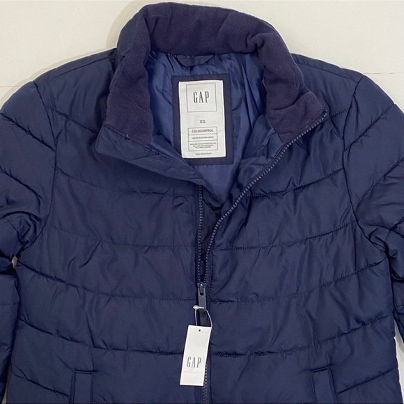 Gap Kids Lightweight Puffer Jacket - Picture 2 of 5